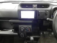 Toyota PROBOX лот № 3213 оценка 3.5  с аукциона в Японии 8