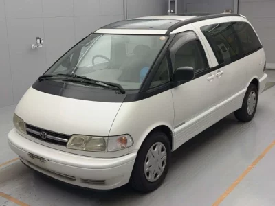 Toyota ESTIMA  с аукциона в Японии