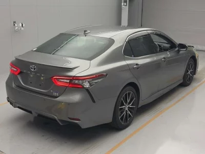 Toyota CAMRY  с аукциона в Японии