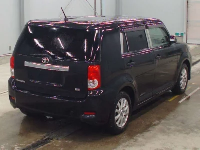 Toyota COROLLA RUMION