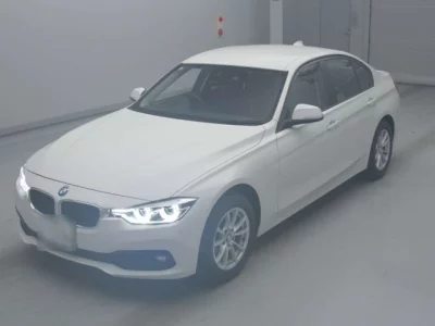 BMW 3-Series  с аукциона в Японии