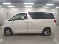 Toyota ALPHARD лот № 30371 оценка R  с аукциона в Японии 3