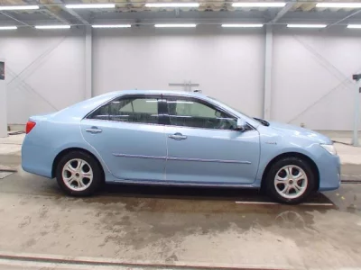 Toyota CAMRY  с аукциона в Японии