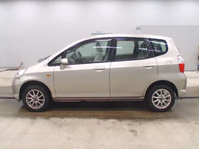 Honda FIT  с аукциона в Японии