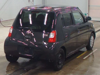 Daihatsu Esse