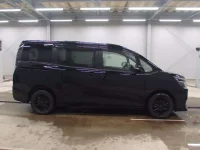 Toyota VOXY лот № 3242 оценка 3  с аукциона в Японии 2