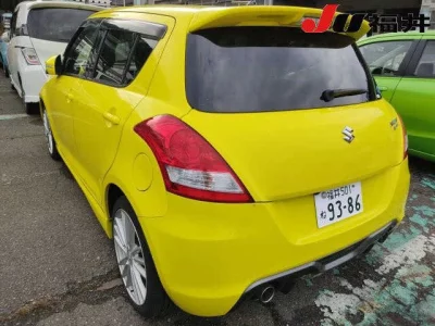 Suzuki SWIFT  с аукциона в Японии