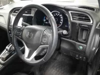 Honda SHUTTLE лот № 30387 оценка 3.5  с аукциона в Японии 6