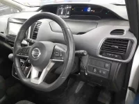 Nissan SERENA лот № 30396 оценка 4  с аукциона в Японии 6