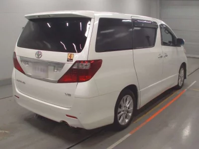 Toyota ALPHARD  с аукциона в Японии