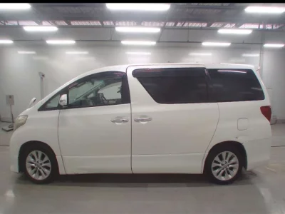 Toyota ALPHARD  с аукциона в Японии