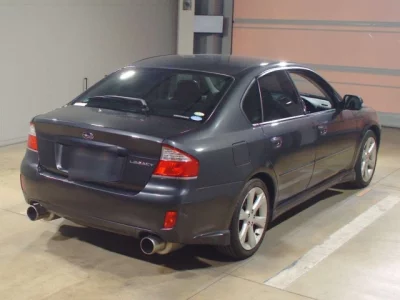 Subaru LEGACY B4