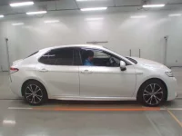 Toyota CAMRY лот № 30399 оценка 3.5  с аукциона в Японии 2