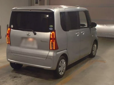 Daihatsu TANTO  с аукциона в Японии