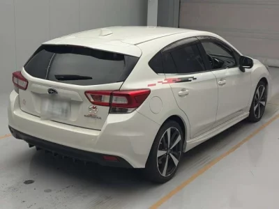 Subaru IMPREZA  с аукциона в Японии