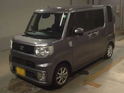 Toyota PIXIS MEGA