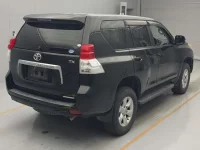Toyota LAND CRUISER PRADO лот № 437 оценка RA  с аукциона в Японии 1