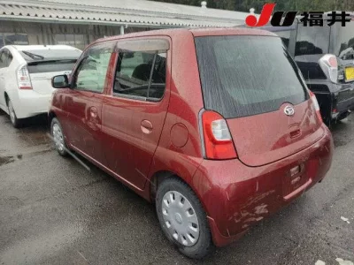 Daihatsu Esse