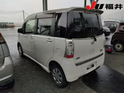 Daihatsu TANTO EXE