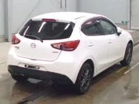 Mazda DEMIO лот № 3294 оценка 3.5  с аукциона в Японии 1