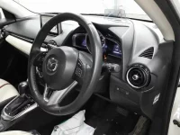 Mazda DEMIO лот № 3294 оценка 3.5  с аукциона в Японии 6