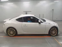 Toyota 86 лот № 30445 оценка 3.5  с аукциона в Японии 2