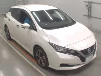 Nissan LEAF лот № 30446 оценка 3.5  с аукциона в Японии 4