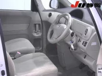 Toyota PORTE лот № 90 оценка 3.5  с аукциона в Японии 2
