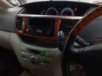 Toyota NOAH лот № 30448 оценка 3.5  с аукциона в Японии 8