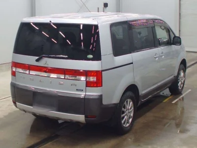 Mitsubishi DELICA D5  с аукциона в Японии