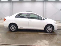 Toyota COROLLA AXIO лот № 3304 оценка R  с аукциона в Японии 2