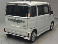 Suzuki SPACIA лот № 3810 оценка 5  с аукциона в Японии 1
