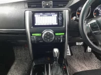 Toyota MARK X лот № 30461 оценка 4  с аукциона в Японии 8