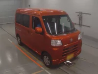 Toyota PIXIS VAN лот № 478 оценка 6  с аукциона в Японии 4