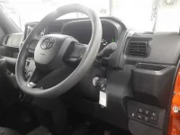 Toyota PIXIS VAN лот № 478 оценка 6  с аукциона в Японии 6