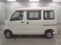 Daihatsu HIJET VAN лот № 480 оценка 3  с аукциона в Японии 3