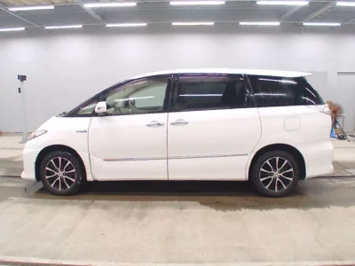 Toyota ESTIMA HYBRID