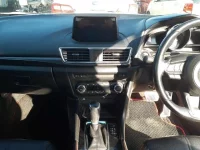 Mazda AXELA лот № 30467 оценка 3.5  с аукциона в Японии 8