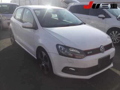 Volkswagen POLO  с аукциона в Японии