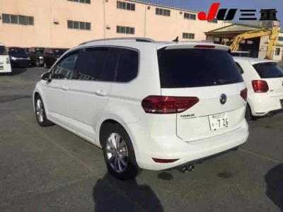 Volkswagen GOLF TOURAN