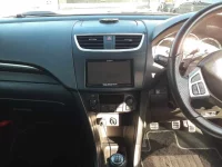 Suzuki SWIFT лот № 30471 оценка 4  с аукциона в Японии 8