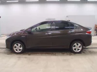 Honda GRACE лот № 2013 оценка 3  с аукциона в Японии 3