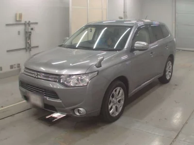 Mitsubishi OUTLANDER PHEV