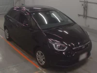 Honda FIT лот № 40105 оценка 4  с аукциона в Японии 4