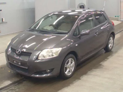 Toyota AURIS  с аукциона в Японии