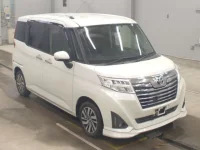 Toyota ROOMY лот № 2023 оценка 4  с аукциона в Японии 4