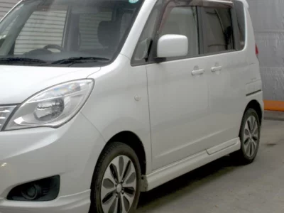 Mitsubishi DELICA D2