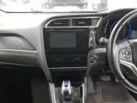 Honda SHUTTLE лот № 30485 оценка 3.5  с аукциона в Японии 8