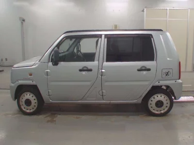 Daihatsu NAKED