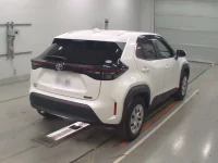 Toyota YARIS CROSS лот № 30496 оценка 4.5  с аукциона в Японии 1